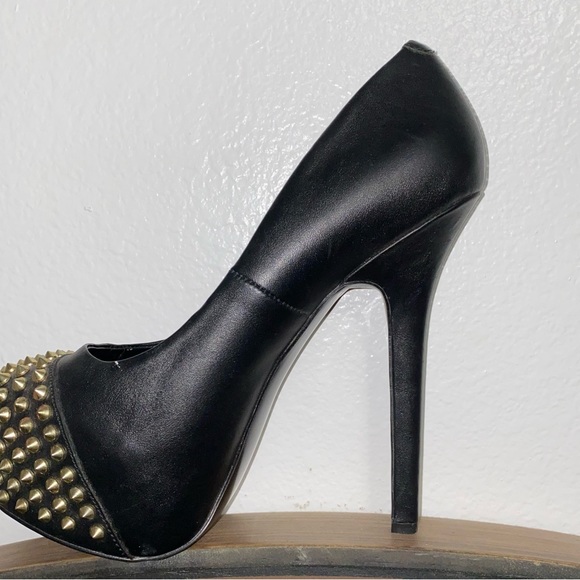 Steve Madden spiked platform heels size 9 - Picture 4 of 4